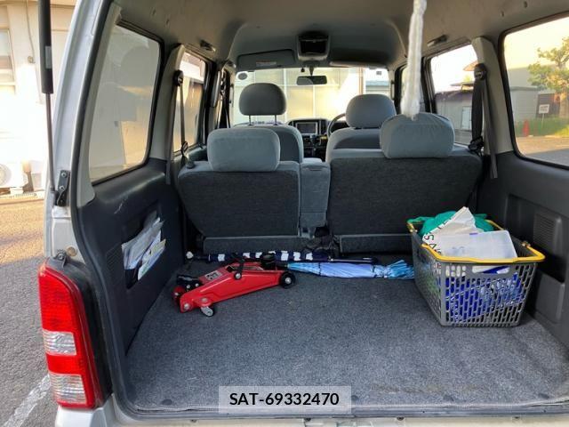 Suzuki EVERY WAGON 2005-04 7218293-12