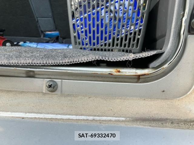 Suzuki EVERY WAGON 2005-04 7218293-27
