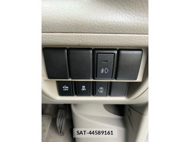 Suzuki EVERY WAGON 2016-09 7218312-12