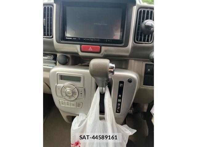 Suzuki EVERY WAGON 2016-09 7218312-13