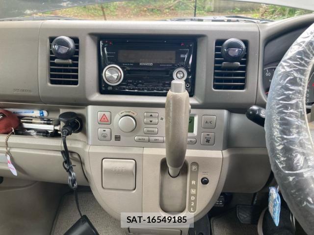 Suzuki EVERY WAGON 2007-12 7271871-19