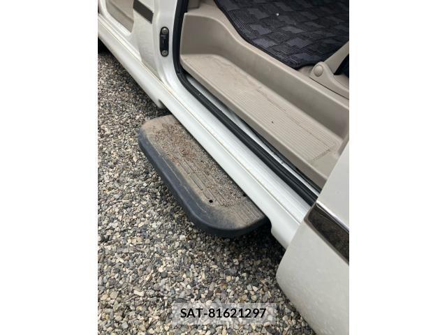 Suzuki EVERY WAGON 2012-05 7327003-13