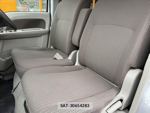Suzuki EVERY WAGON 2018-12 7326999-16