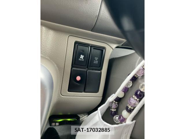 Suzuki EVERY WAGON 2016-02 7357697-15