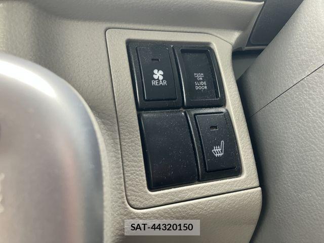 Suzuki EVERY WAGON 2023-06 7392113-12