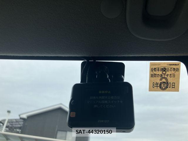 Suzuki EVERY WAGON 2023-06 7392113-15
