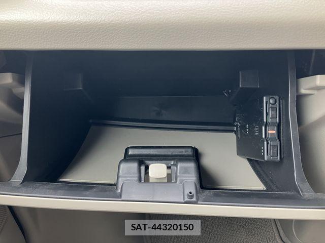 Suzuki EVERY WAGON 2023-06 7392113-17
