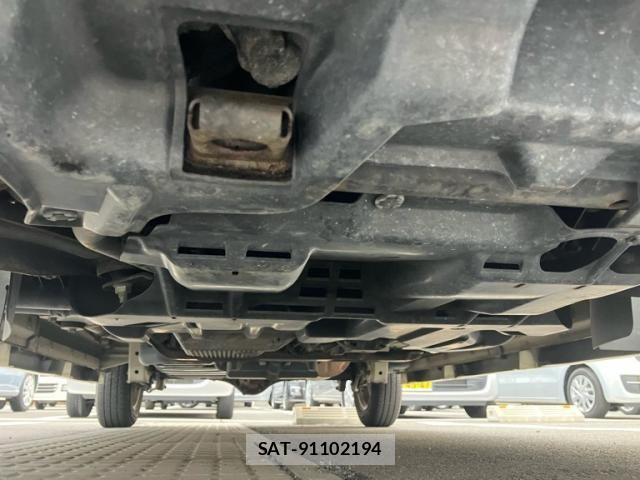 Suzuki EVERY WAGON 2012-12 7392122-12