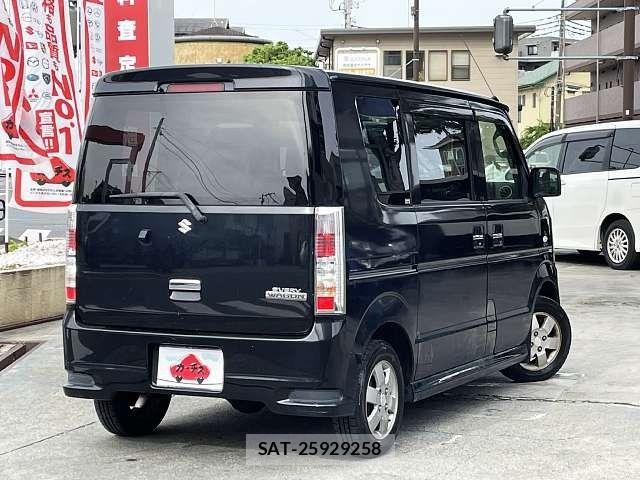 Suzuki EVERY WAGON 2014-10 7500516-2