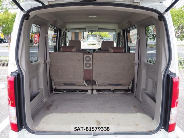 Suzuki EVERY WAGON 2007-03 7508644-23