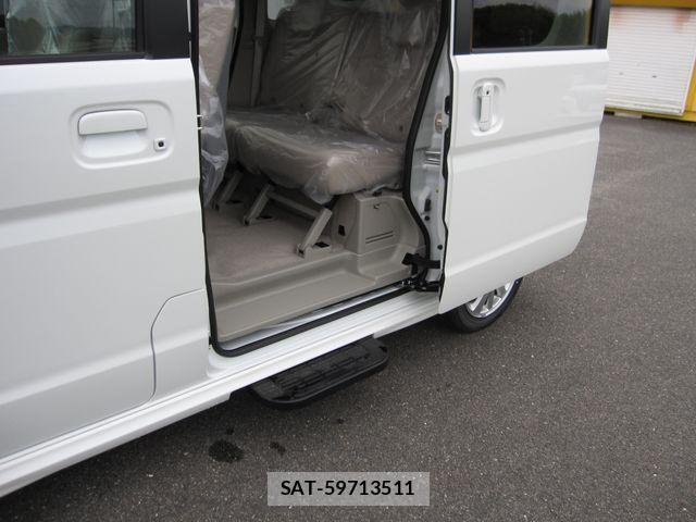 Suzuki EVERY WAGON 2026-02 7500513-13