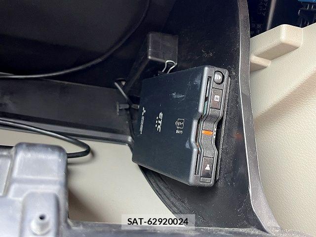 Suzuki EVERY WAGON 2020-11 7500514-15
