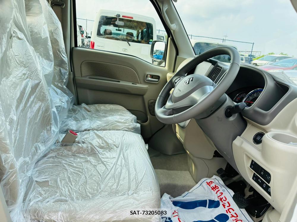 Suzuki EVERY WAGON 2026 7175260-11