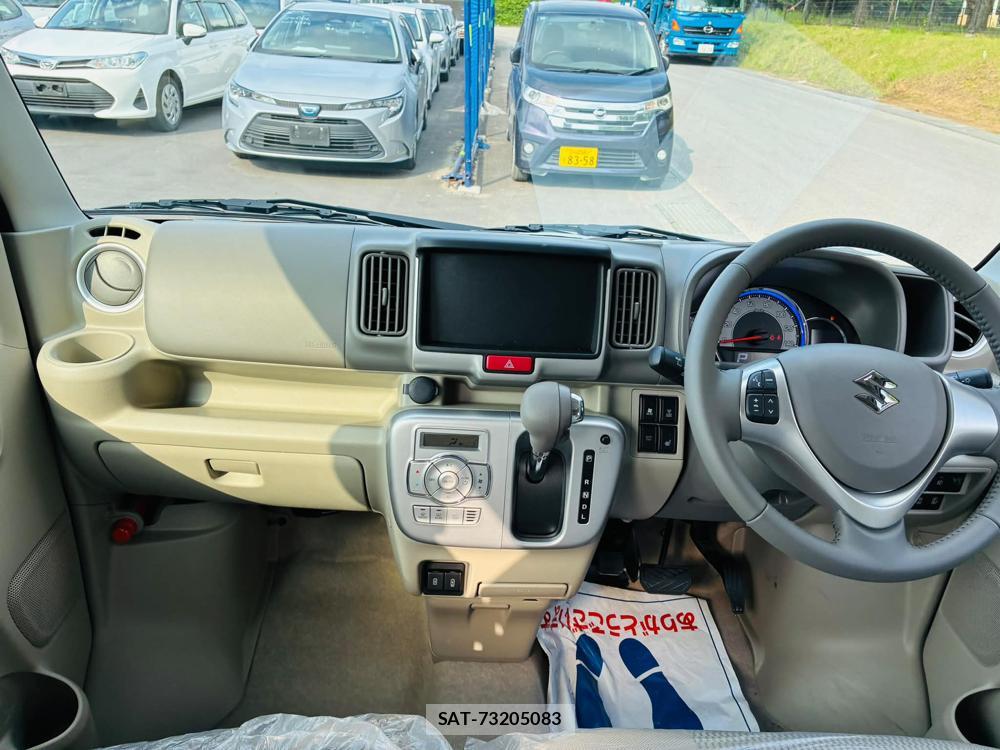 Suzuki EVERY WAGON 2026 7175260-12