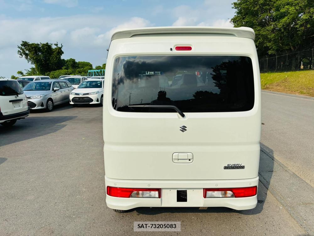 Suzuki EVERY WAGON 2026 7175260-3