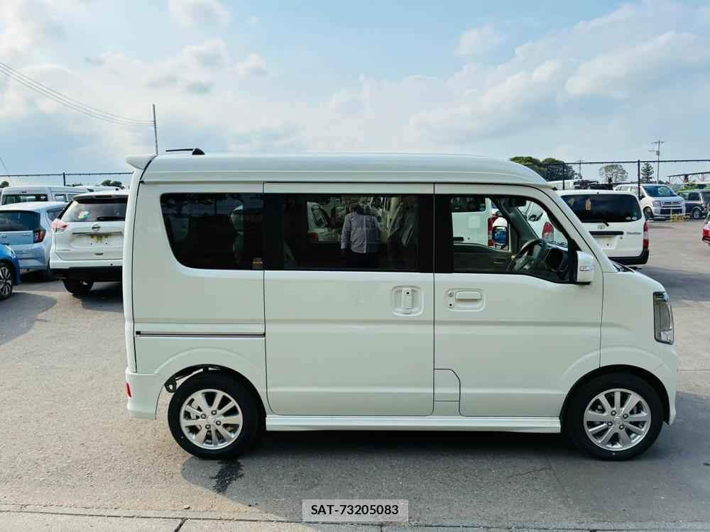 Suzuki EVERY WAGON 2026 7175260-5