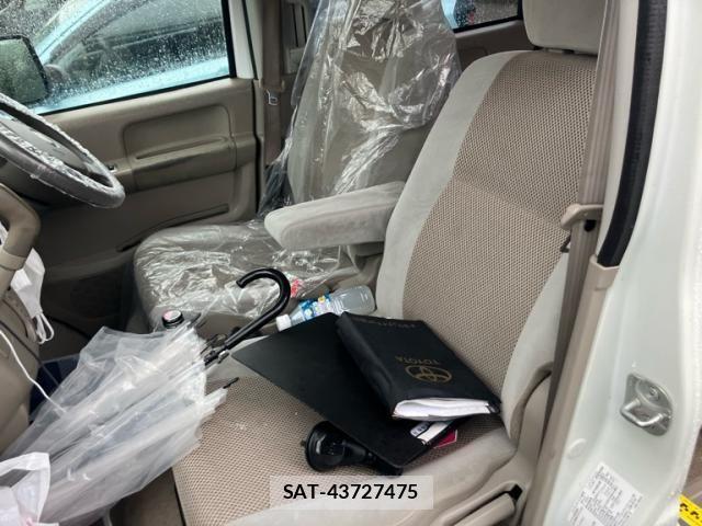 Suzuki EVERY WAGON 2010-03 7562100-13