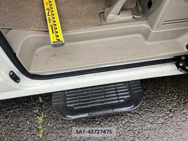 Suzuki EVERY WAGON 2010-03 7562100-15