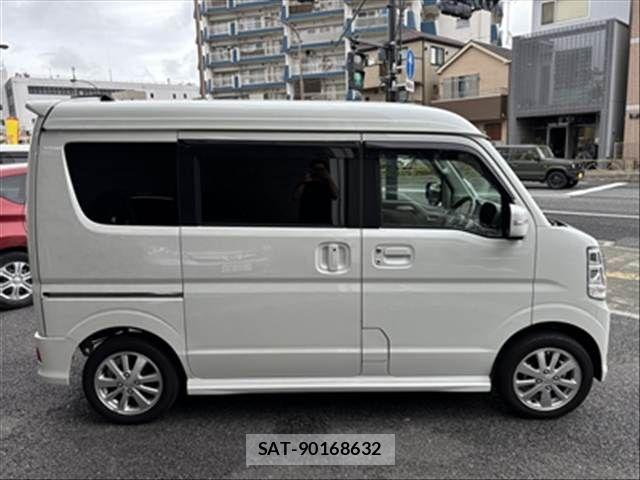 Suzuki EVERY WAGON 2023-11 7562094-22