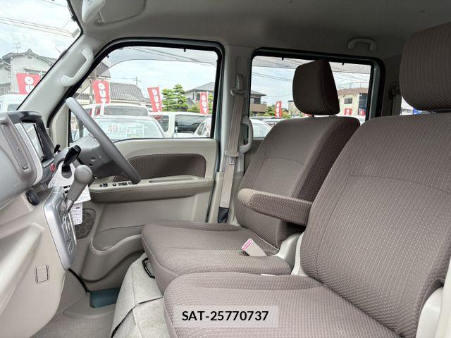 Suzuki EVERY WAGON 2018-09 7562099-12