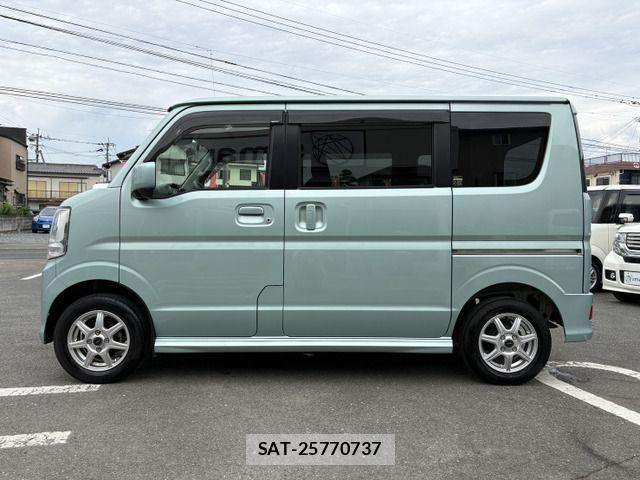 Suzuki EVERY WAGON 2018-09 7562099-4