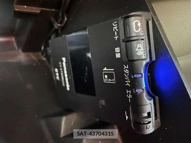 Suzuki EVERY WAGON 2005-11 7616494-6