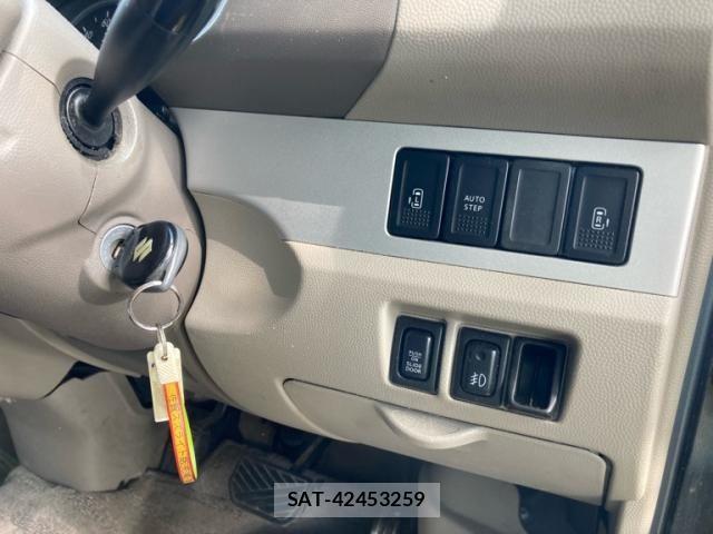 Suzuki EVERY WAGON 2005-09 7616496-11