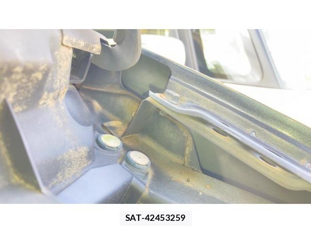 Suzuki EVERY WAGON 2005-09 7616496-19