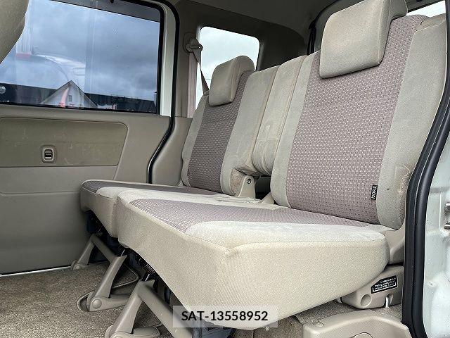 Suzuki EVERY WAGON 2012-10 7616493-12