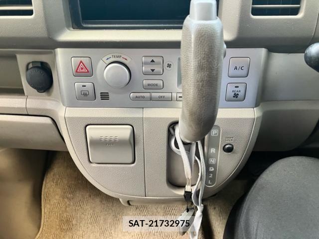Suzuki EVERY WAGON 2011-11 7616492-12