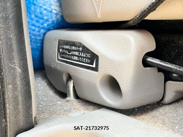 Suzuki EVERY WAGON 2011-11 7616492-22