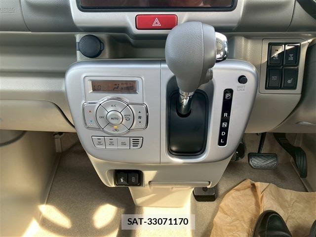 Suzuki EVERY WAGON 2025-10 7723222-24