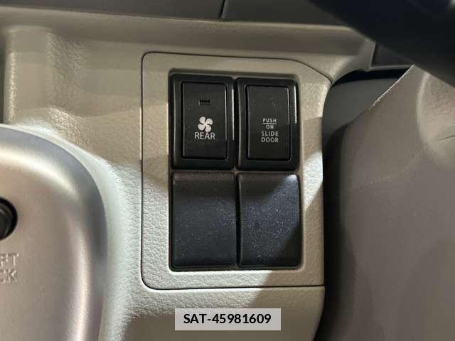 Suzuki EVERY WAGON 2015-11 7723226-14