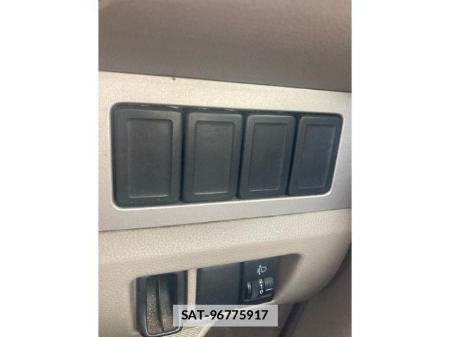Suzuki EVERY WAGON 2009-07 7723235-11