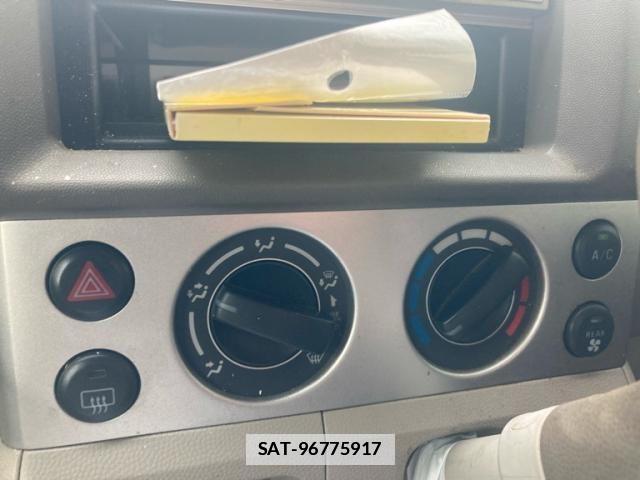 Suzuki EVERY WAGON 2009-07 7723235-14