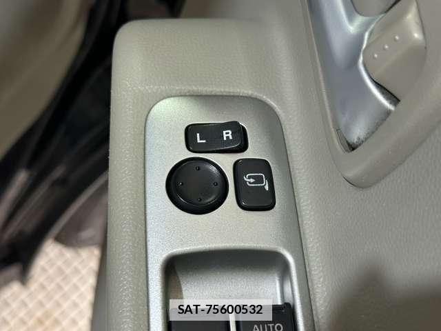 Suzuki EVERY WAGON 2014-06 7723228-12