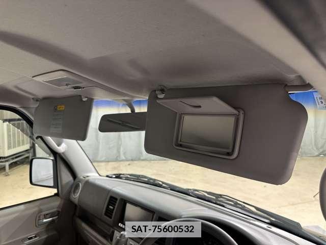 Suzuki EVERY WAGON 2014-06 7723228-20