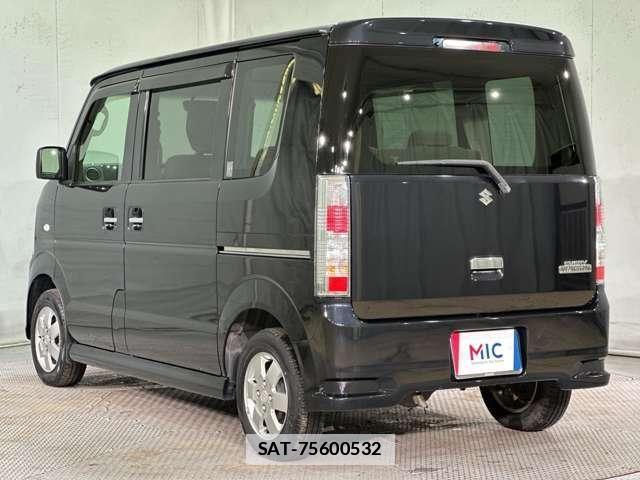Suzuki EVERY WAGON 2014-06 7723228-6