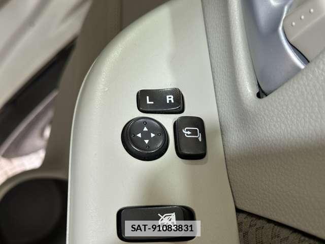 Suzuki EVERY WAGON 2017-04 7723227-14