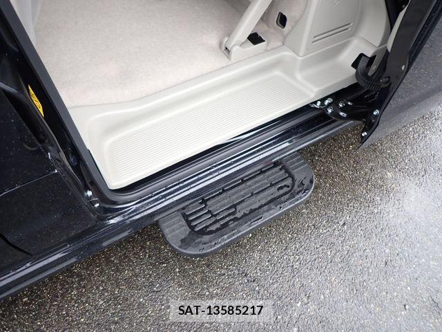 Suzuki EVERY WAGON 2026-03 7784819-24