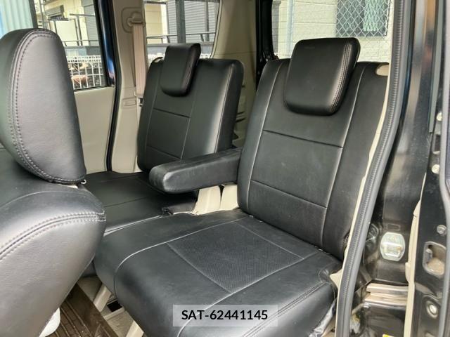 Suzuki EVERY WAGON 2015-12 7784806-12