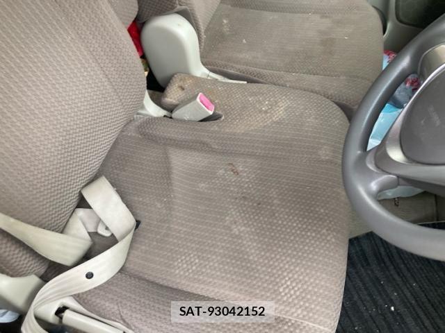 Suzuki EVERY WAGON 2016-09 7784797-11