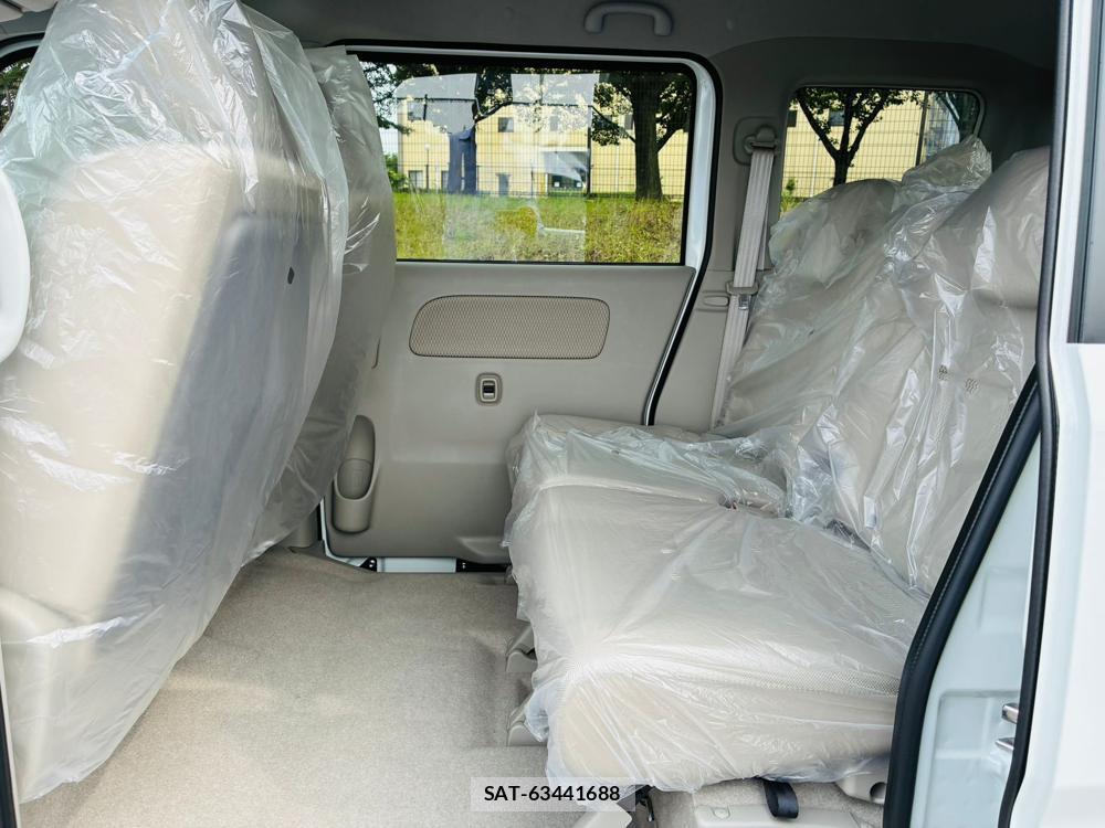 Suzuki EVERY WAGON 2025-12 7718205-9
