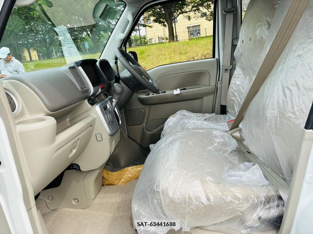 Suzuki EVERY WAGON 2025-12 7718205-10
