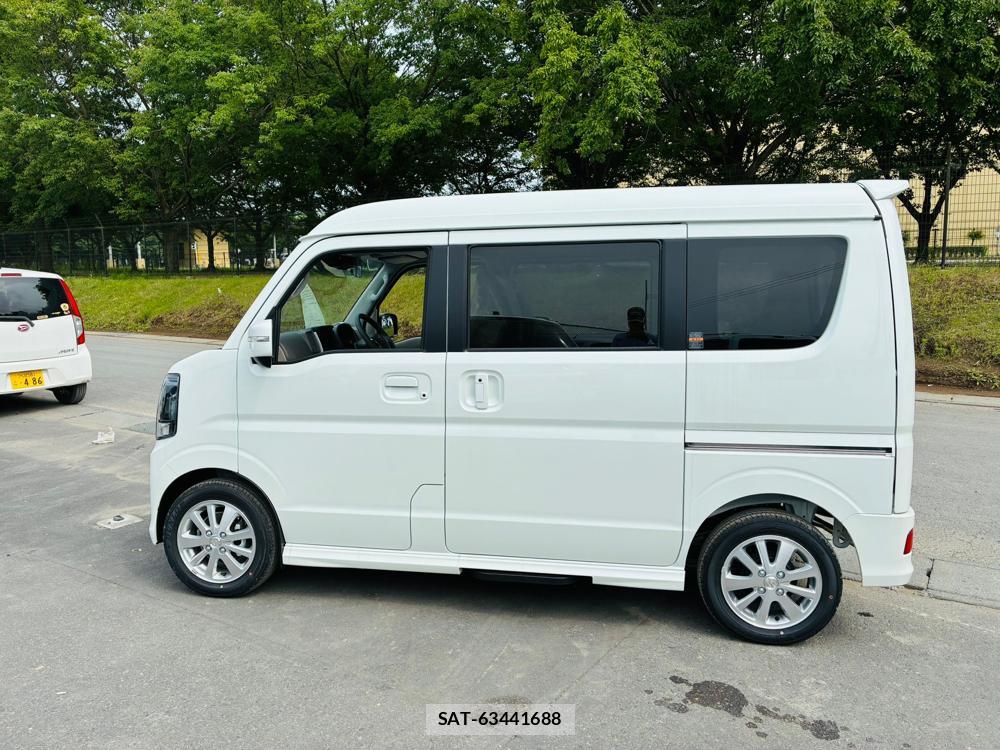 Suzuki EVERY WAGON 2025-12 7718205-1
