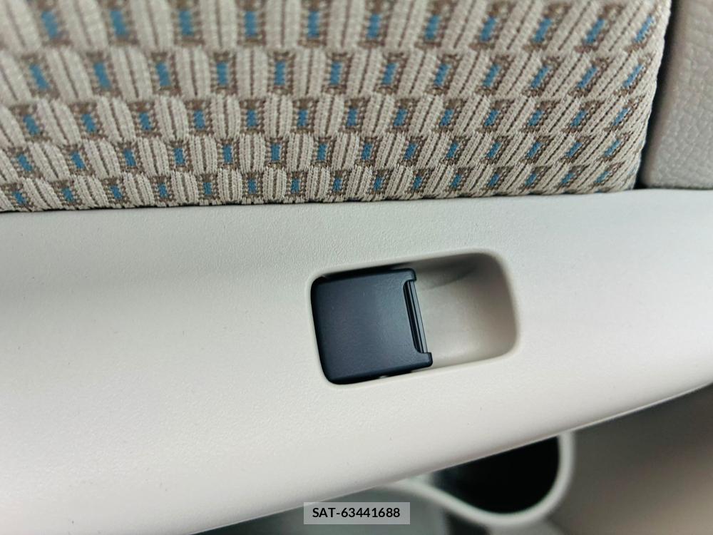 Suzuki EVERY WAGON 2025-12 7718205-23