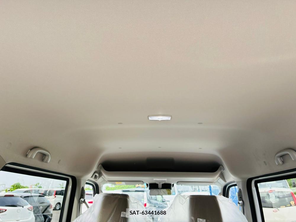Suzuki EVERY WAGON 2025-12 7718205-24