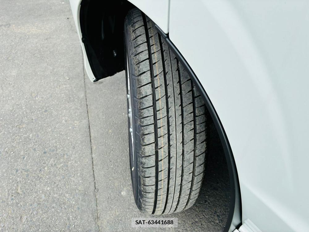 Suzuki EVERY WAGON 2025-12 7718205-32