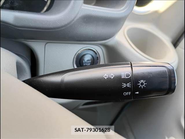 Suzuki EVERY WAGON 2015-07 7876398-21