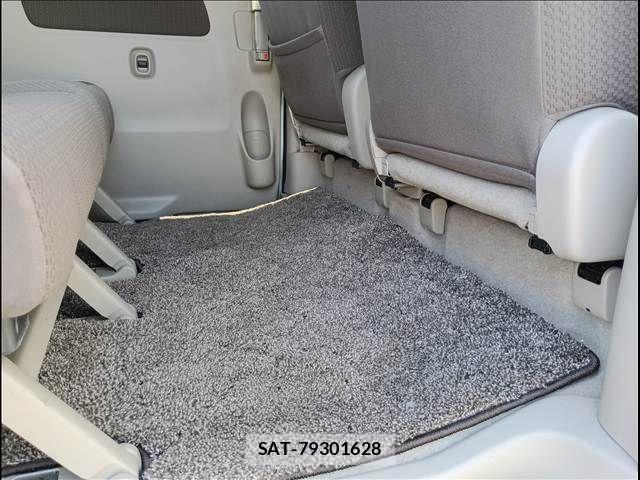 Suzuki EVERY WAGON 2015-07 7876398-26